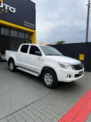TOYOTA HILUX 2.7 SR 4X2 CD 16V FLEX 4P AUTOMÁTICO